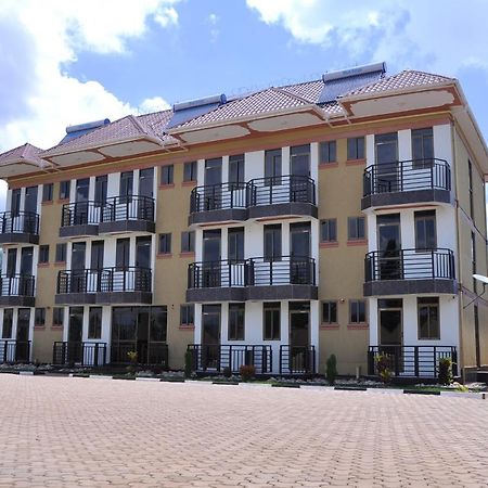 Golden View Hotel Ibanda ภายนอก รูปภาพ